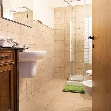 A Casa Di Serena Konukevi *